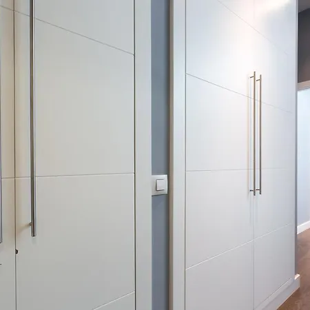 Mint Urban Suites Cosmopolitan Apartment Seville