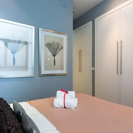 Mint Urban Suites Cosmopolitan